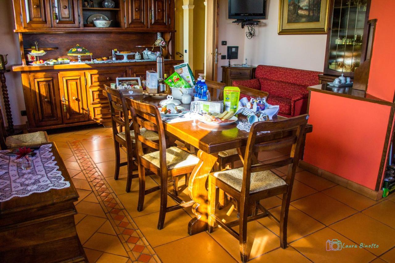 Antiche Vie B&B Serramazzoni Extérieur photo