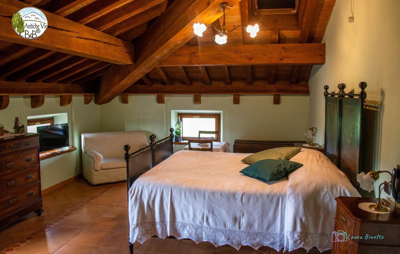 Antiche Vie B&B Serramazzoni Extérieur photo