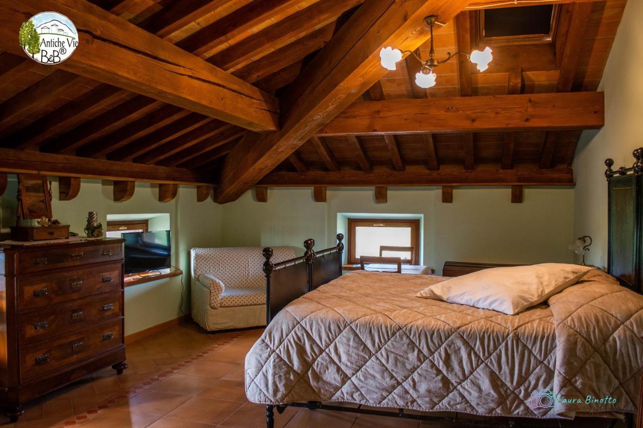 Antiche Vie B&B Serramazzoni Extérieur photo