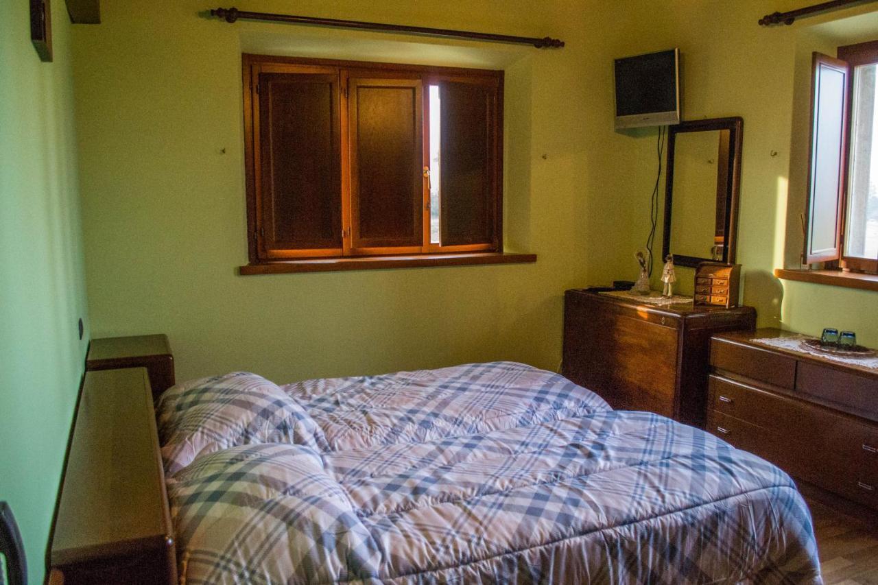 Antiche Vie B&B Serramazzoni Extérieur photo